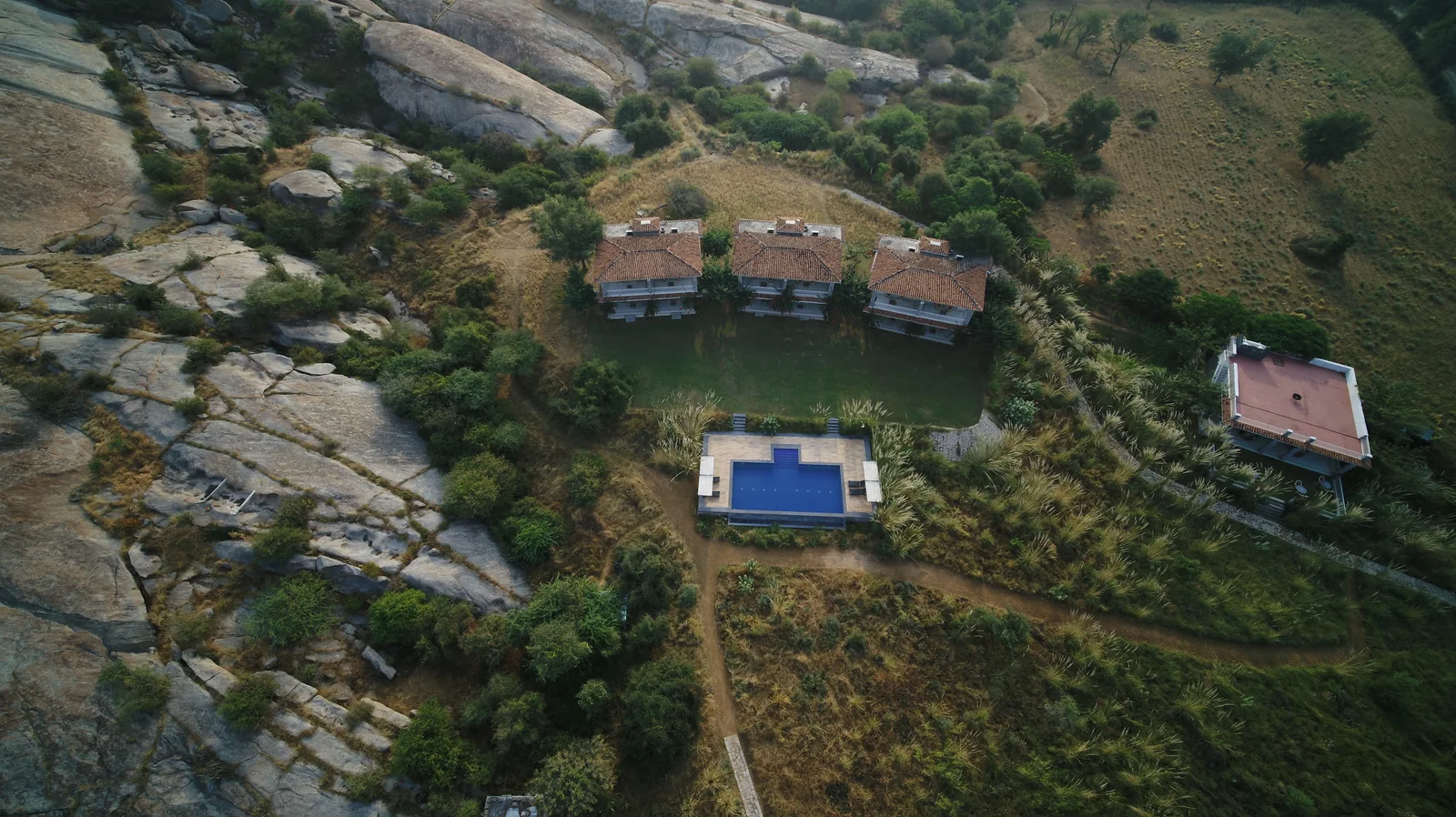 A stay inside the landscape